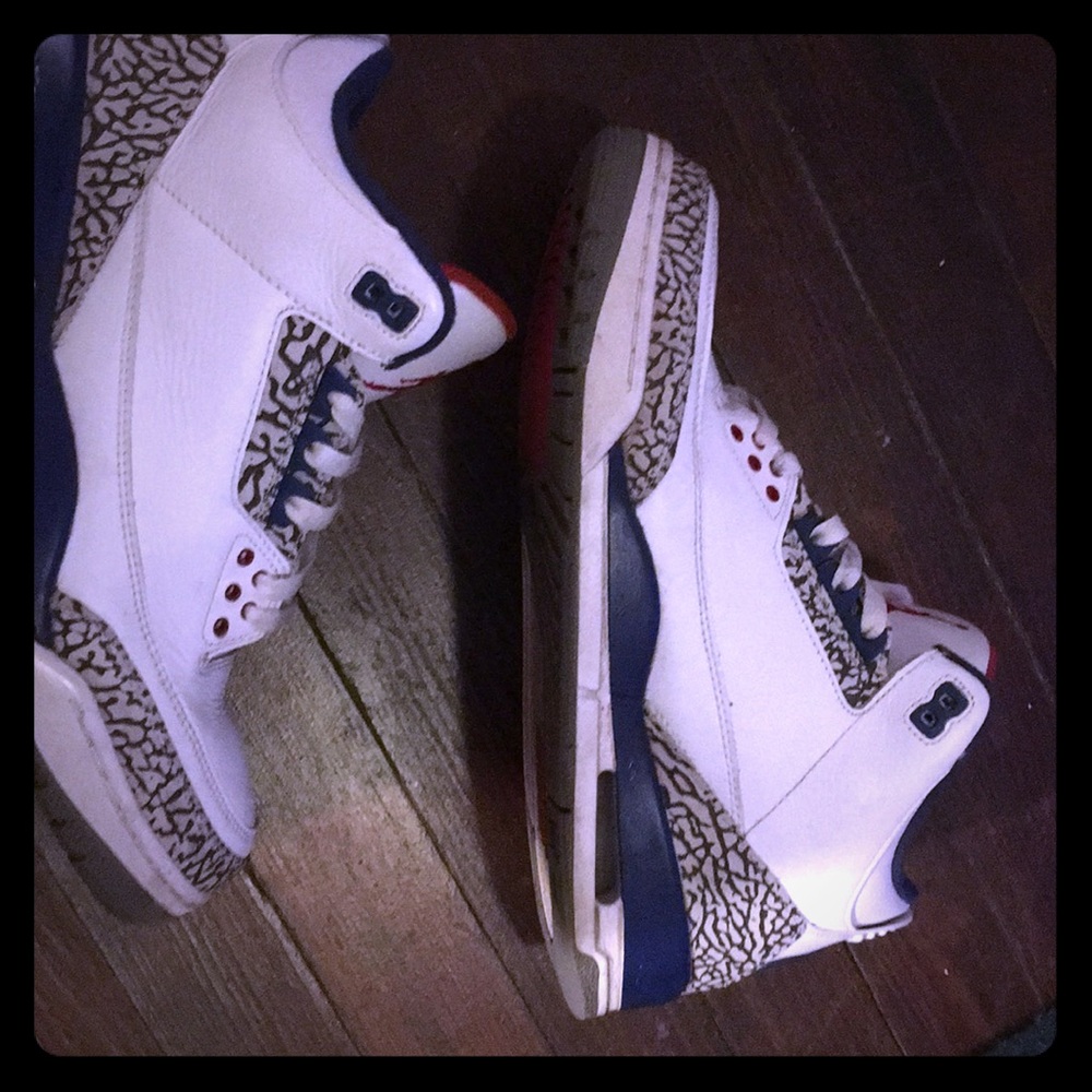 Jordan 3 true blue with Nike check